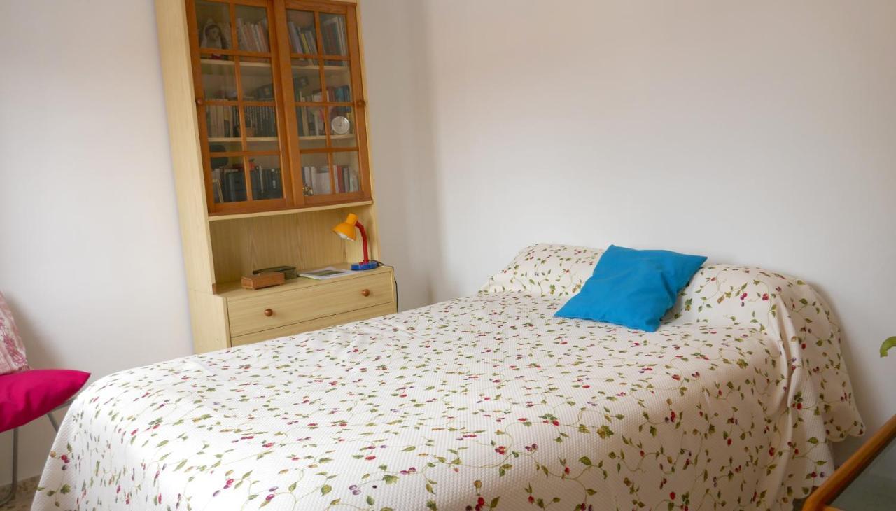 Hébergement de vacances Casa Soleada En Calle Tranquila *